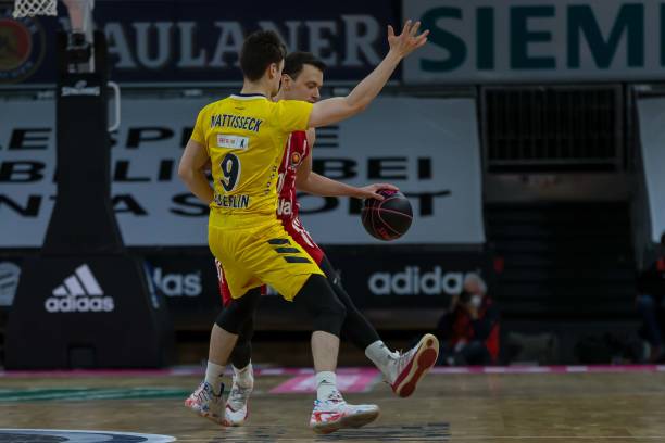 稳定军心的 稳定军心的