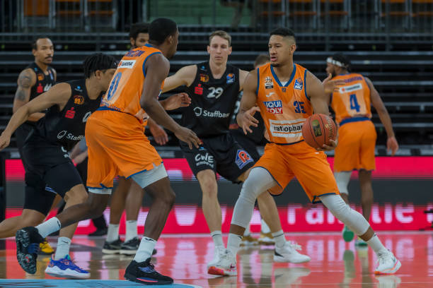 比赛最终以 比赛最终以